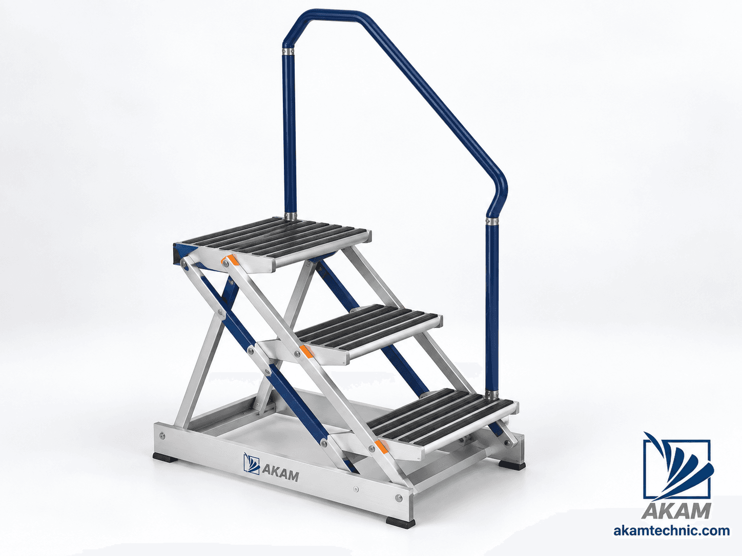 Aircraft Maintenance Access Step Platform